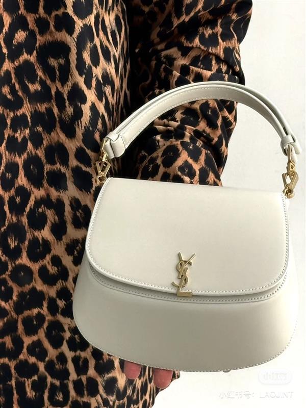 2026224192625942 800